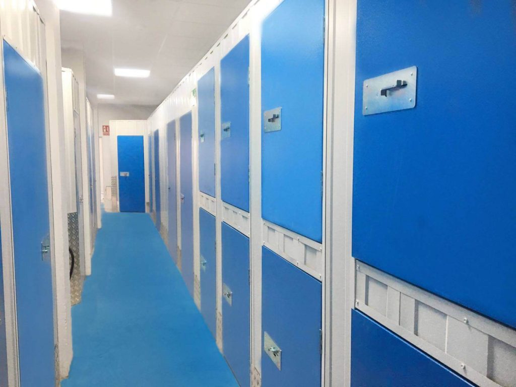 Interior de los trasteros en alquiler en Burjassot en Valencia. Necesito un Trastero.