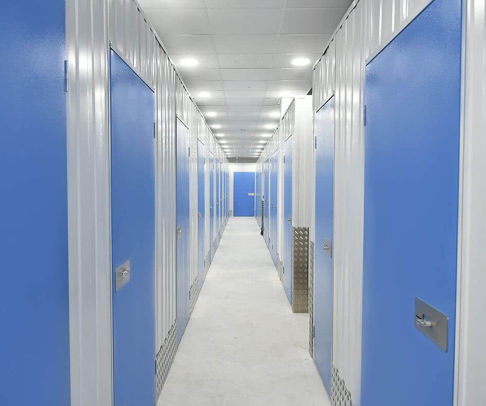 Interior de los trasteros en alquiler en Reus en Tarragona. Necesito un Trastero.